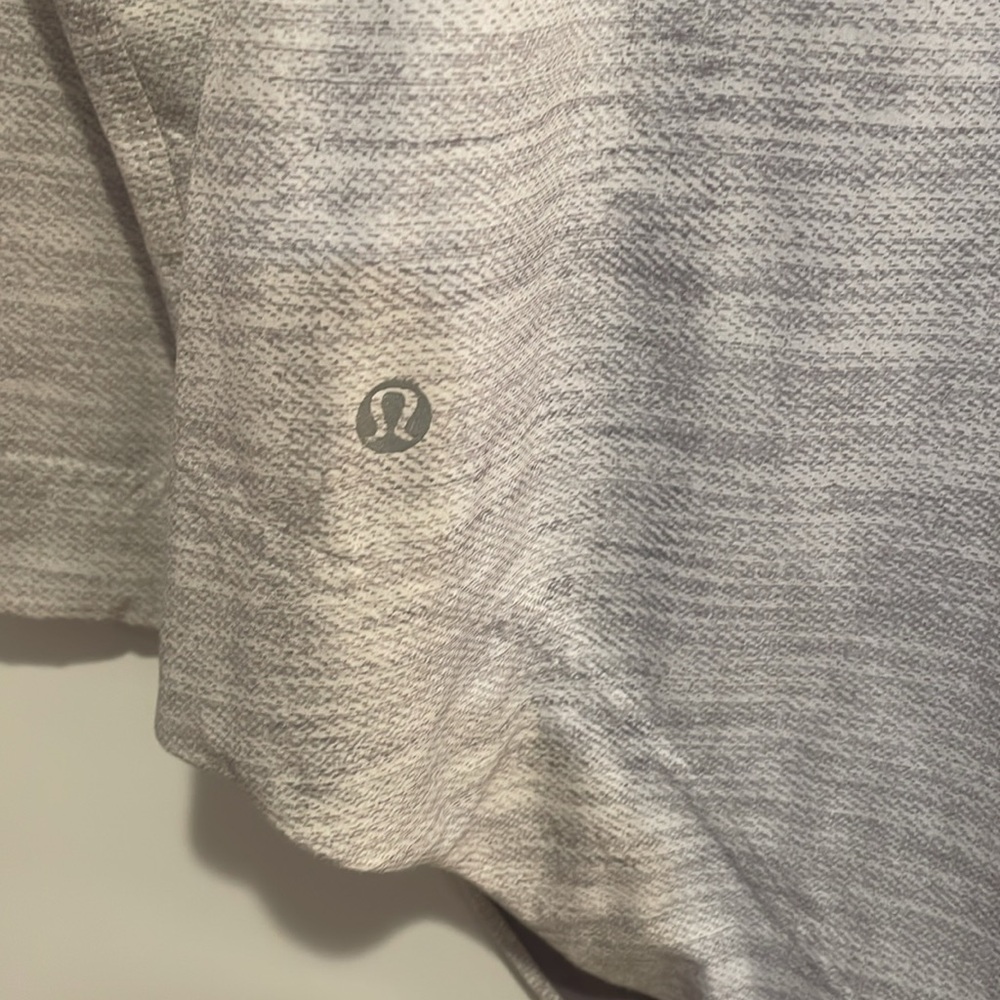 Lululemon Jacket - Picture 7 of 8